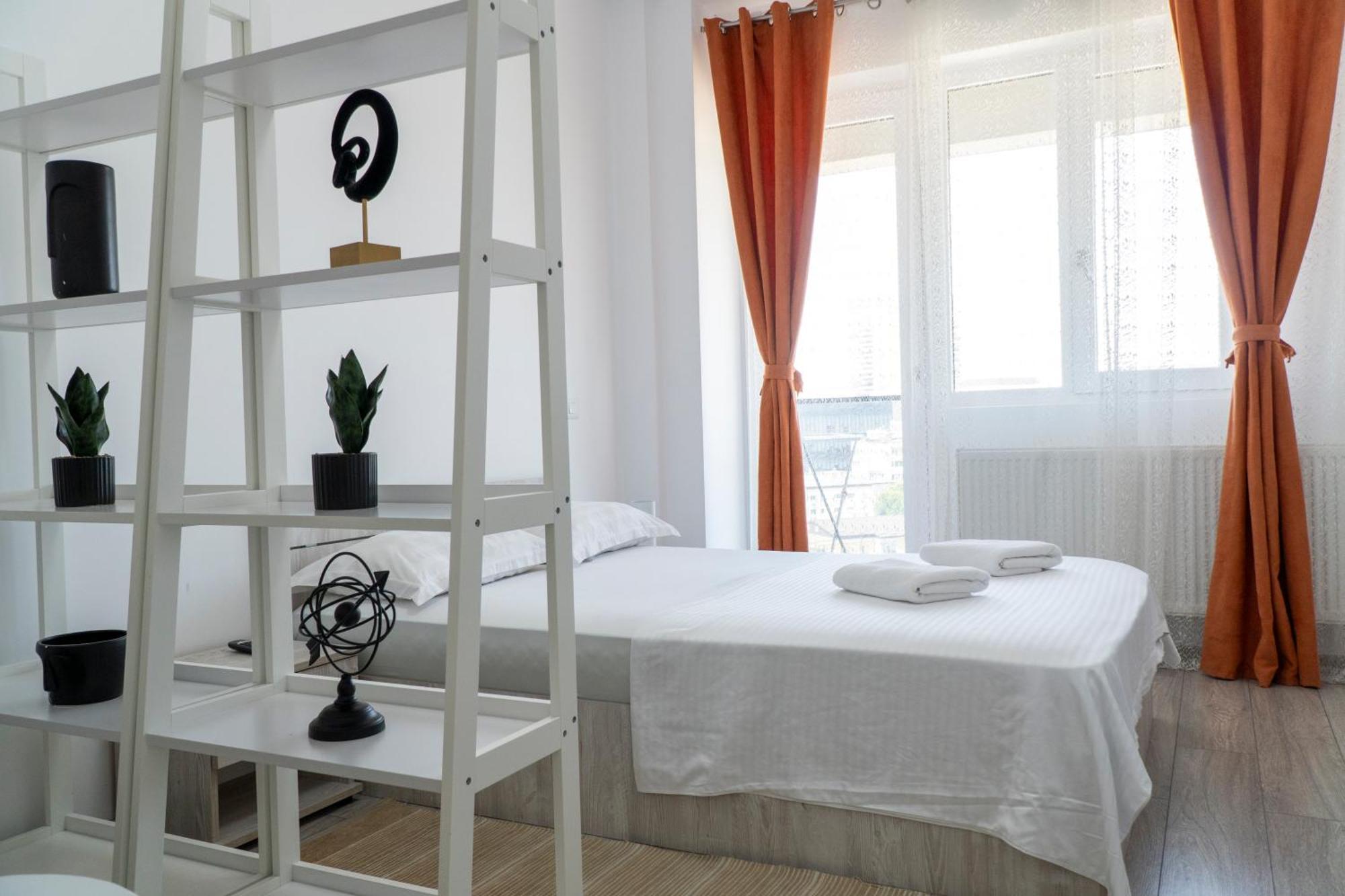 Center Apartment Palas Mall View Iasi Exterior photo